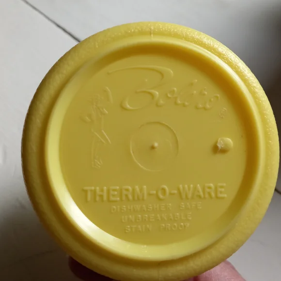 Vintage Therm-o-ware unbreakable cups. - Picture 11 of 14
